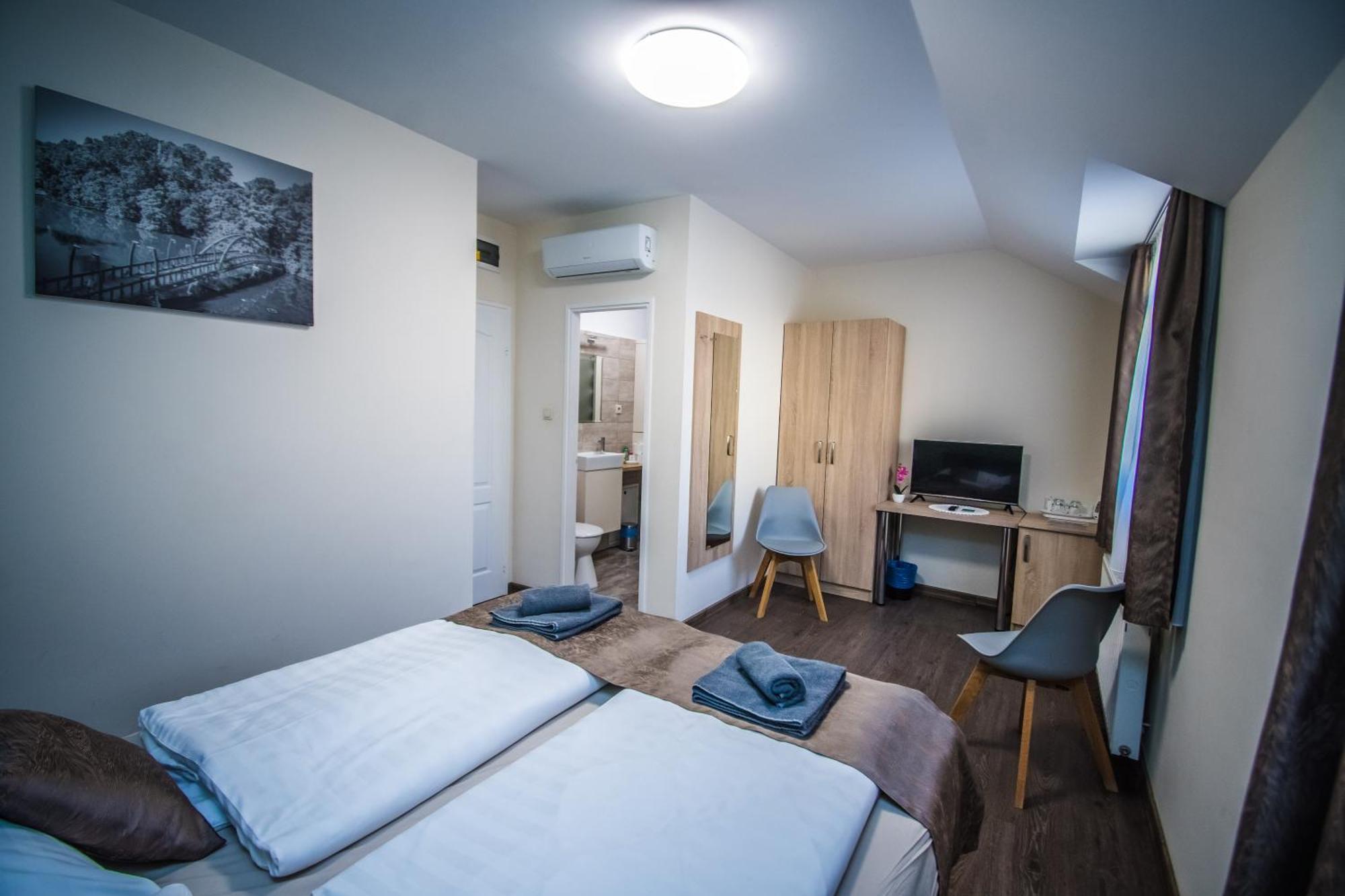 Bed & Breakfast Panzio Szarvas